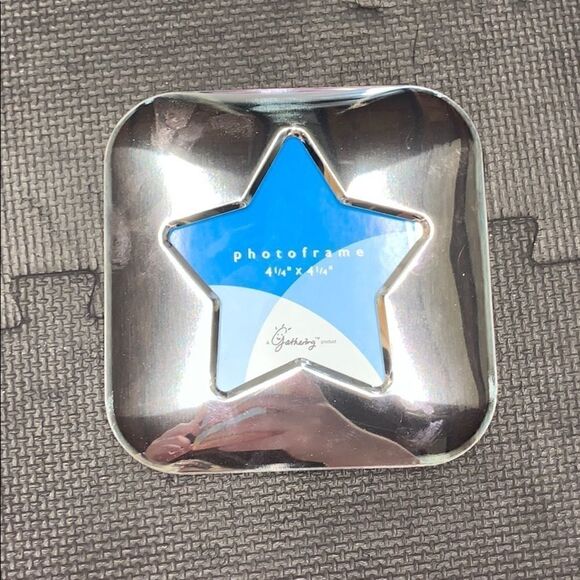 Reflective Star Picture Frame in Original Box - Picture 1 of 3